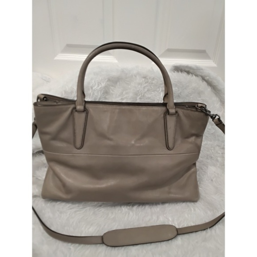 Coach Taupe Leather Satchel Handbag Crossbody‎ Bag Gunmetal Hardware